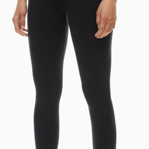 Aritzia Black Performance Leggings
